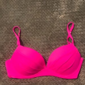 VS Bikini Top. NWOT